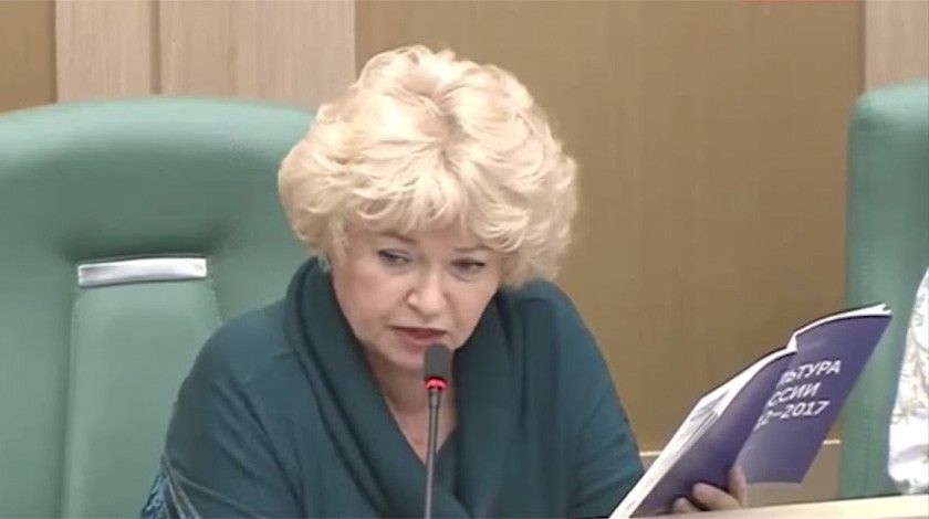 Dailystorm - Людмиле Нарусовой отключили микрофон в Совфеде из-за критики диссертации Мединского
