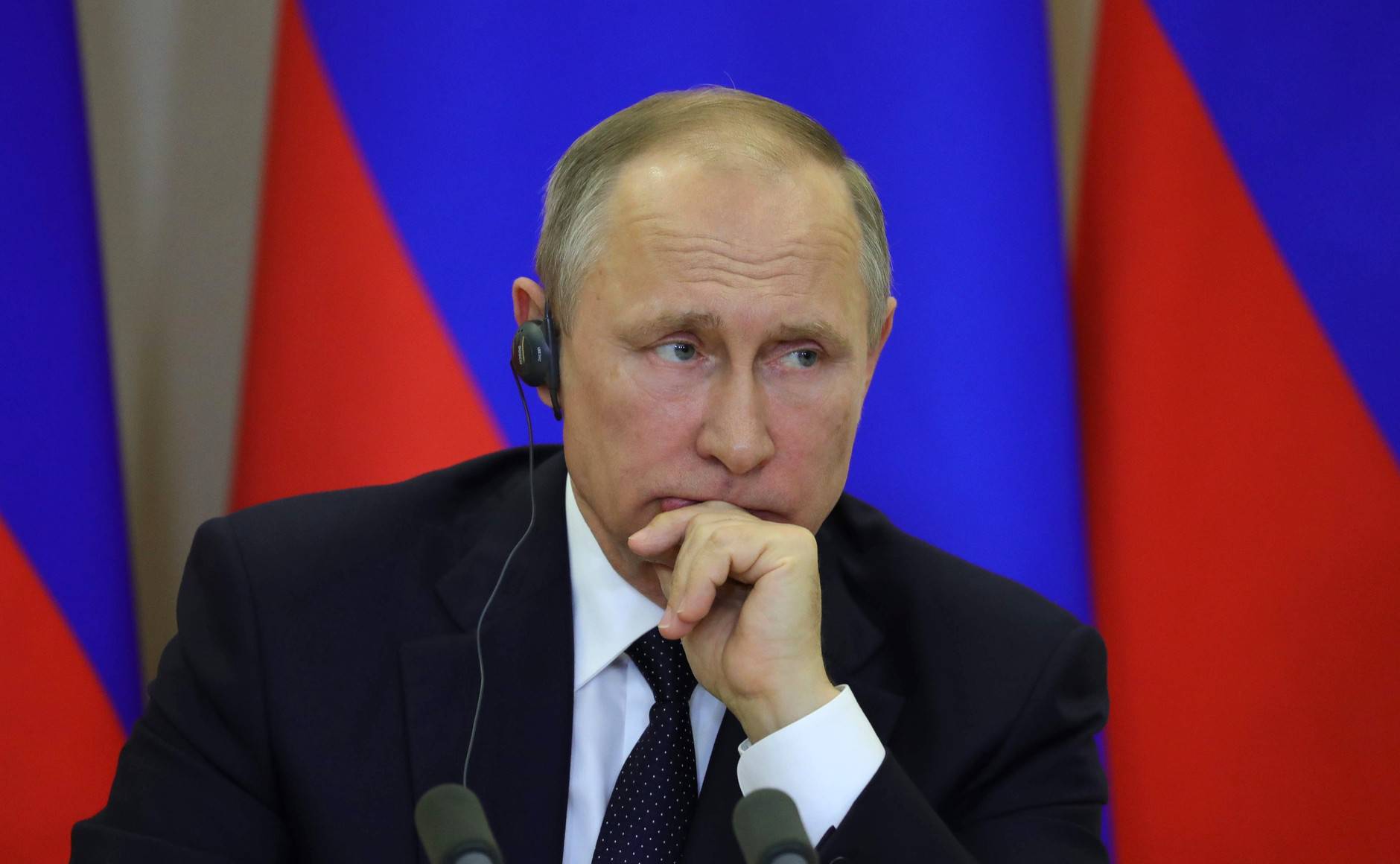 Dailystorm - «Зачем его провоцировать?» Путин объяснил, как повел бы себя в одном душе с геем