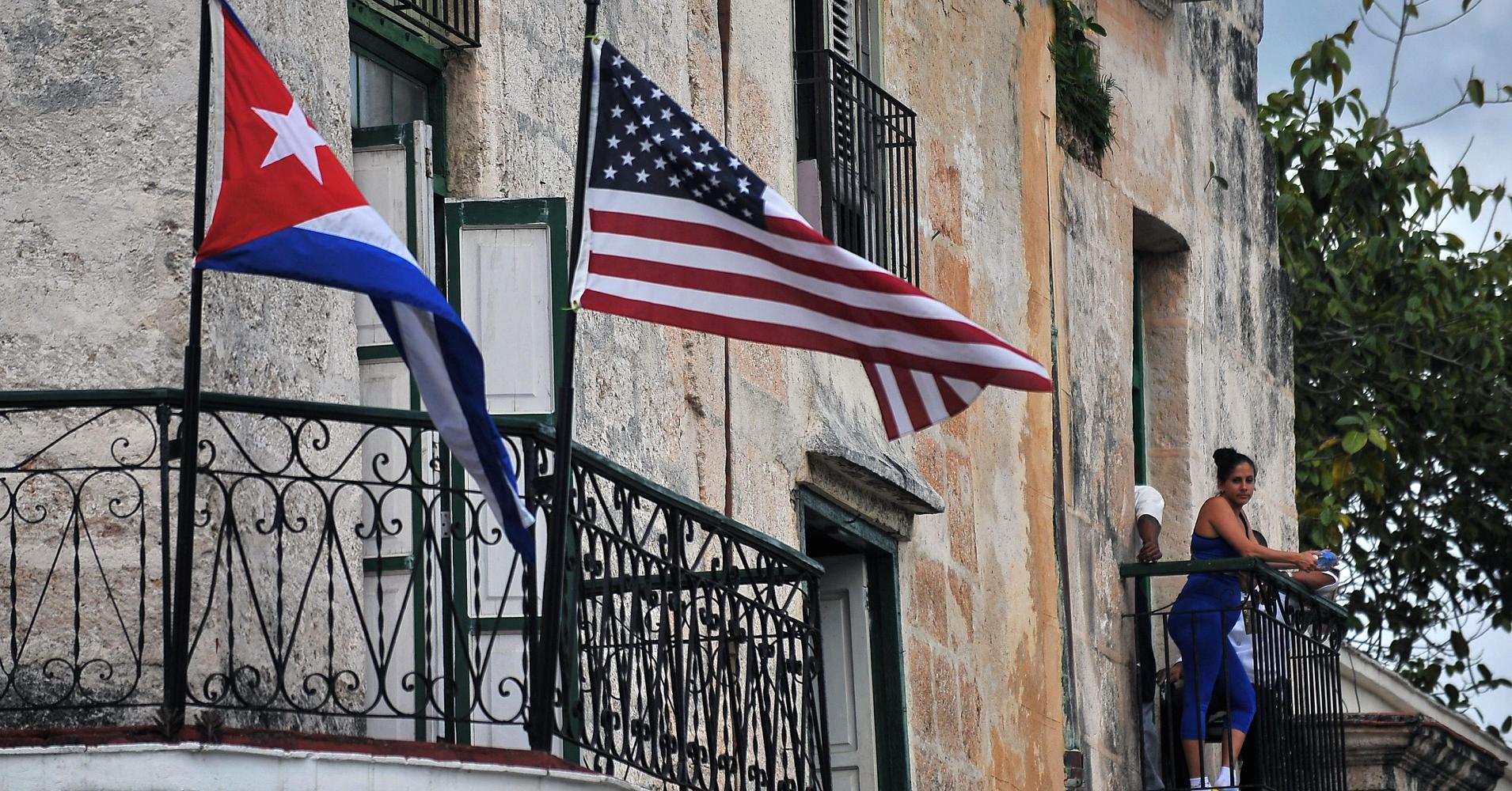 Президент США объявил о новой политике в отношениях с Гаваной undefined