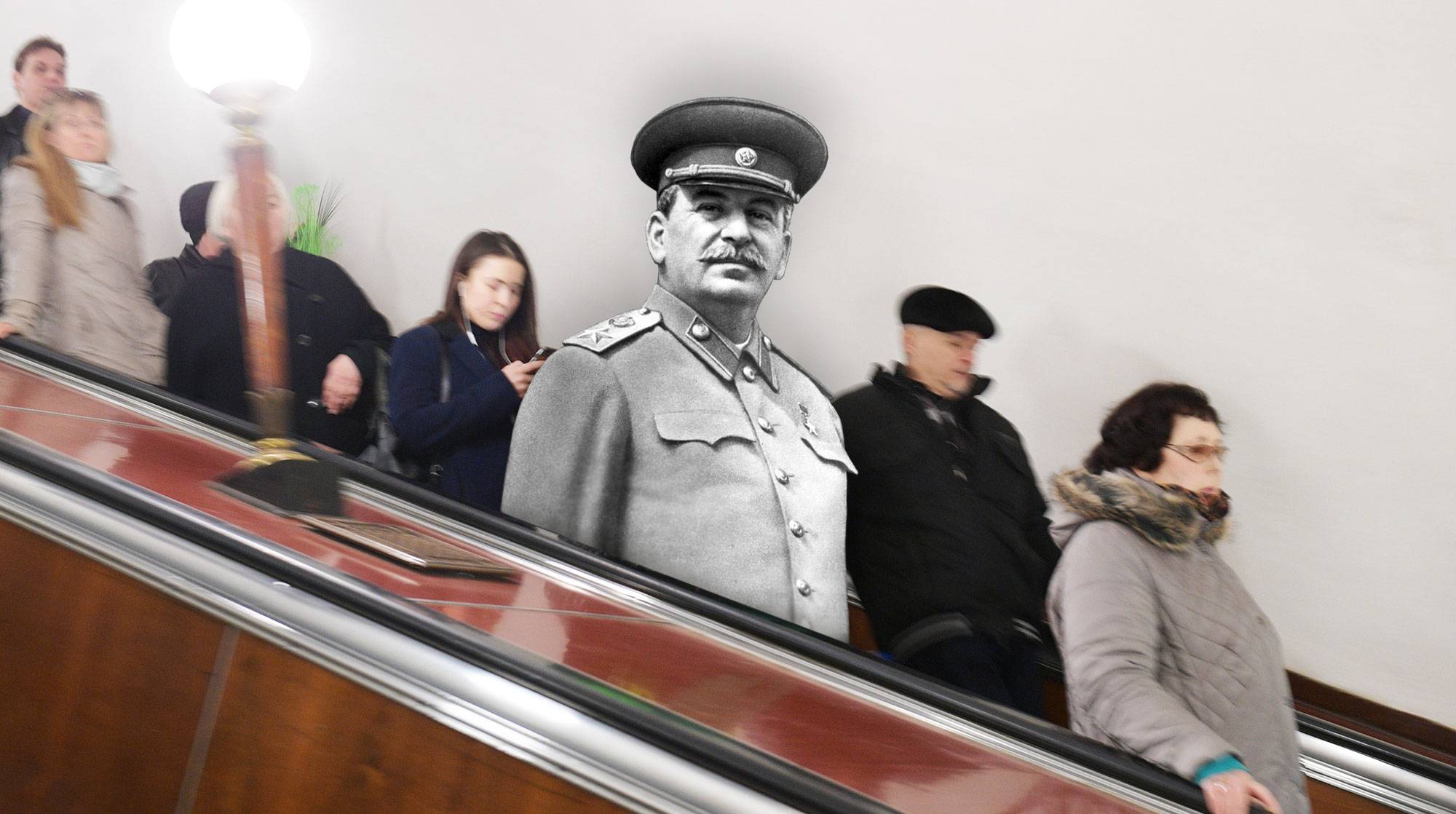 Dailystorm - «Коммунисты России» надеются вернуть памятники Сталину в метро