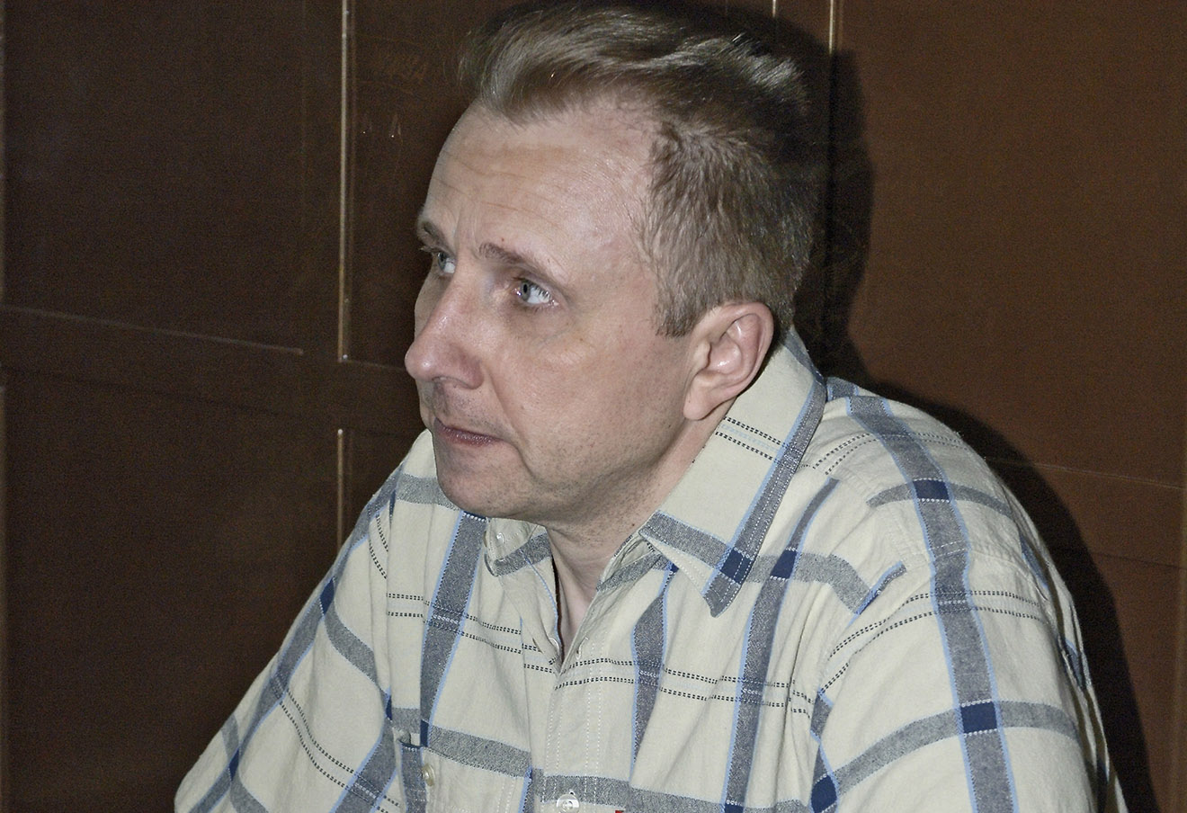 Год назад осужденному пожизненно Алексею Пичугину уже отказали undefined