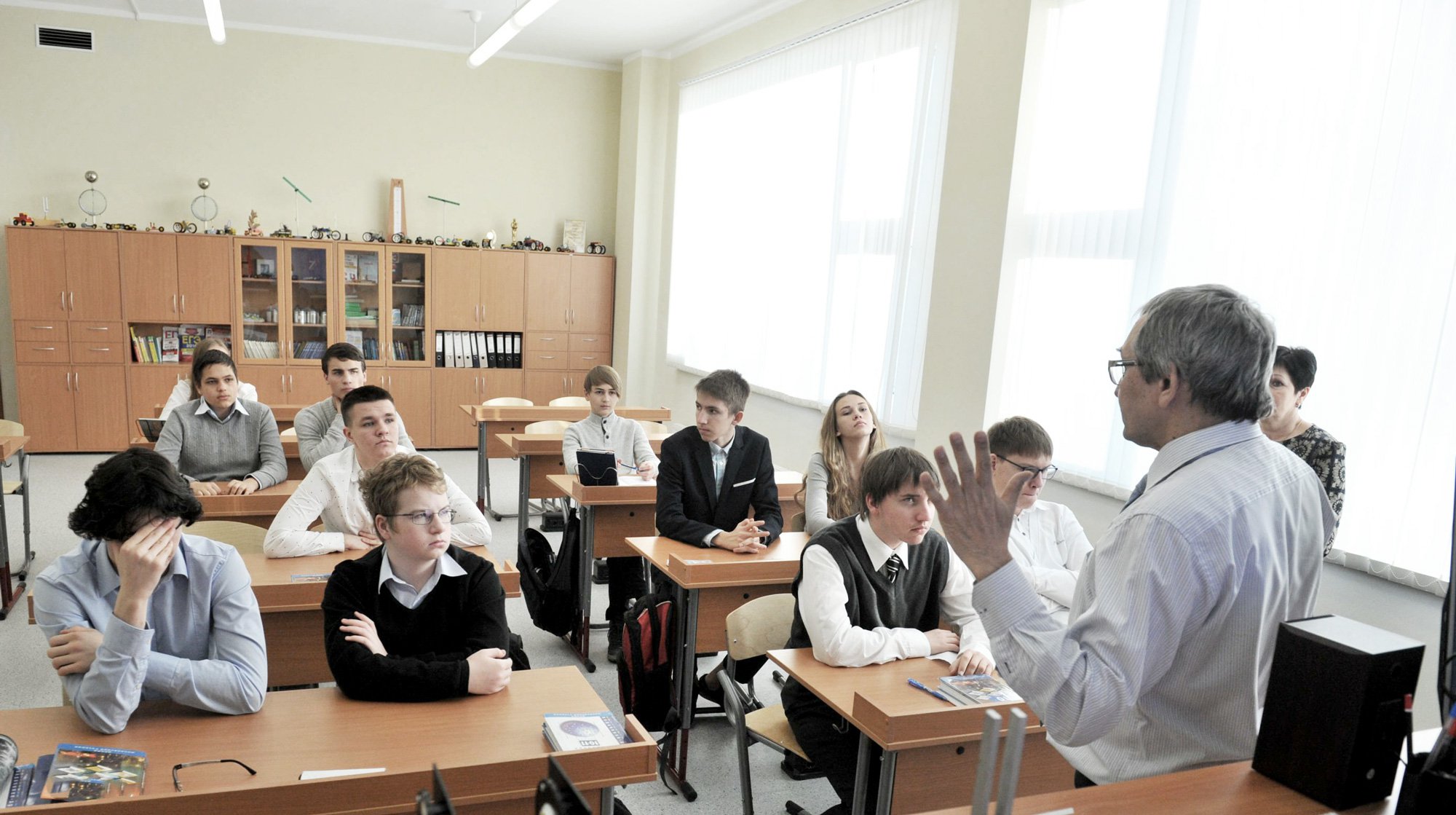 Dailystorm - Образование будущего: школьникам и студентам внедрят «уроки толерантности»?