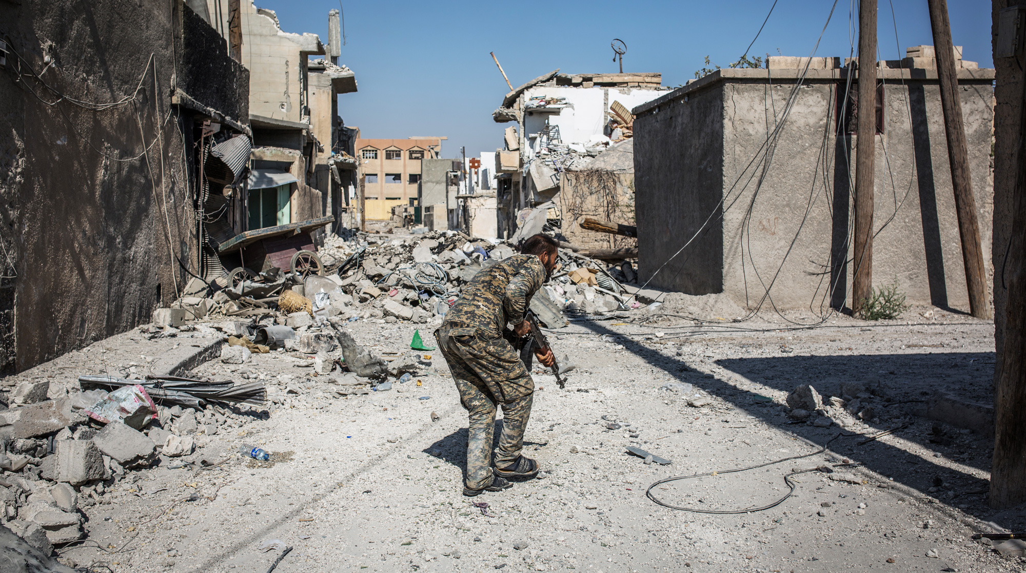 За последние восемь дней жертвами бомбардировок в Ракке стали 167 человек undefined