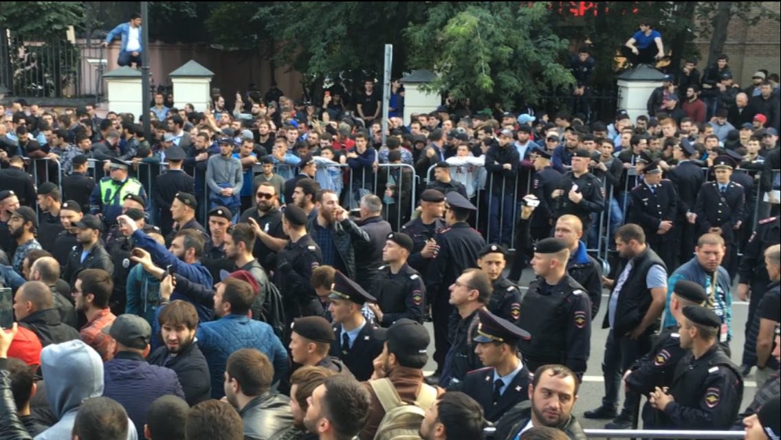 По данным ГУ МВД по г. Москве задержанных на несанкционированном митинге не было