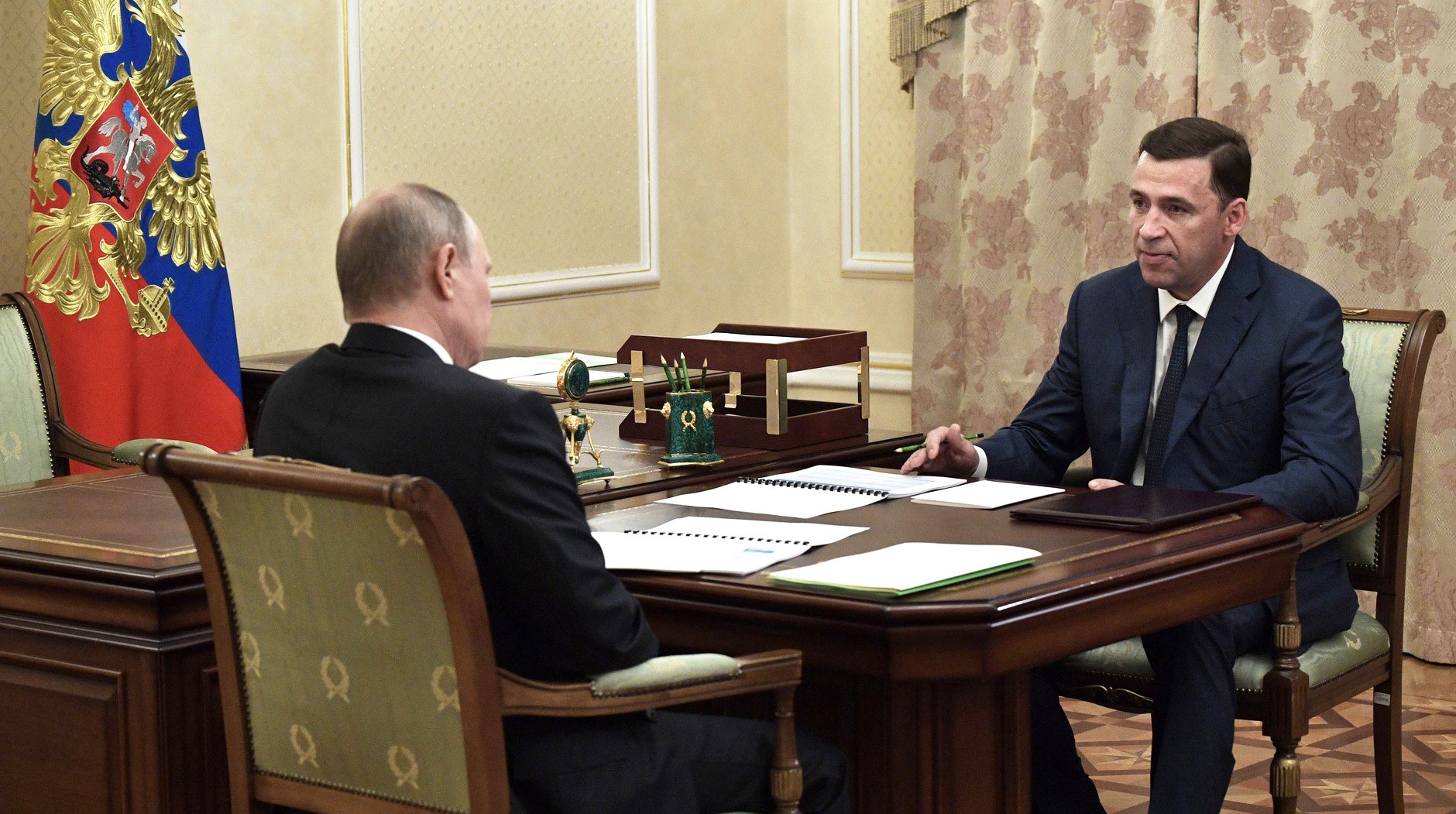 Рабочая встреча Владимира Путина с Евгением Куйвашевым