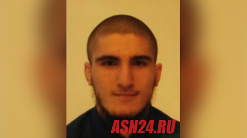 ASN24.ru сообщает, что за убийство офицера и двух рядовых разыскивается 23-летний Гасан Абдулахадов undefined