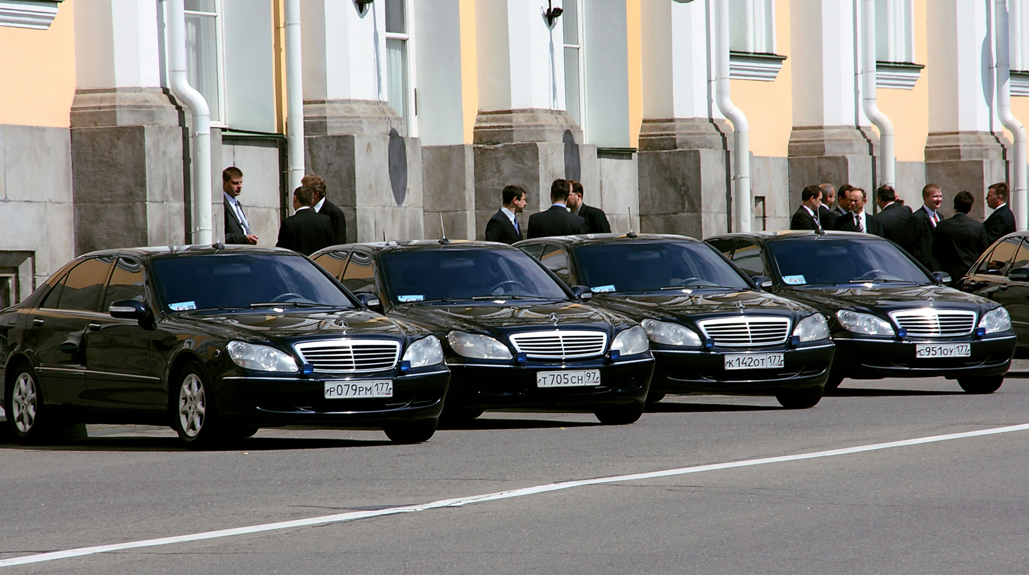 Об автомобильных предпочтениях российских чиновников Фото: © GLOBAL LOOK press