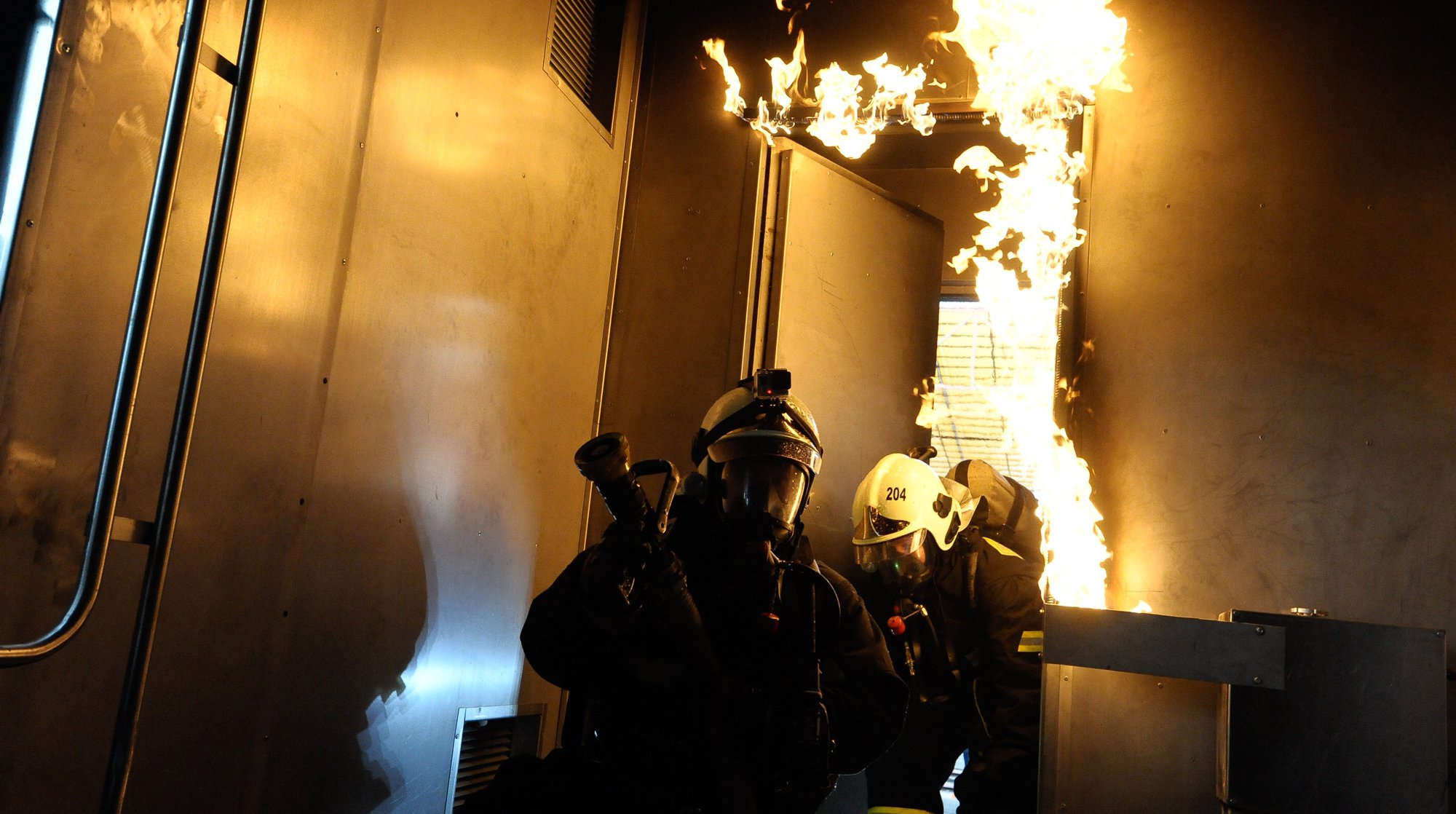 Dailystorm - Пожар возник на объекте рядом со штаб-квартирой Службы внешней разведки