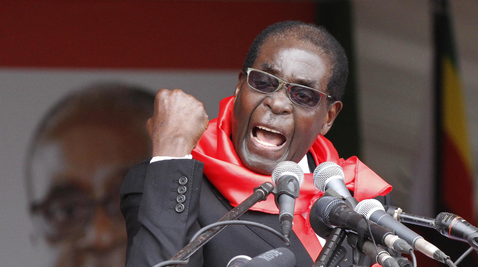 Dailystorm - Мугабе в обращении к народу сделал вид, что в Зимбабве все спокойно
