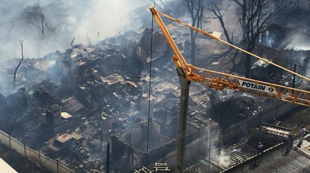 «Вас легче сжечь»: ростовчане назвали причину пожара в центре города — Daily Storm