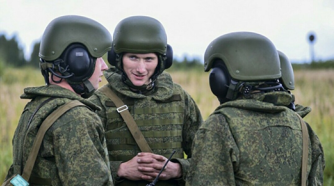 Драка, похищение и издевательские условия: из-за чего российские офицеры покинули СЦКК в Донбассе — Daily Storm