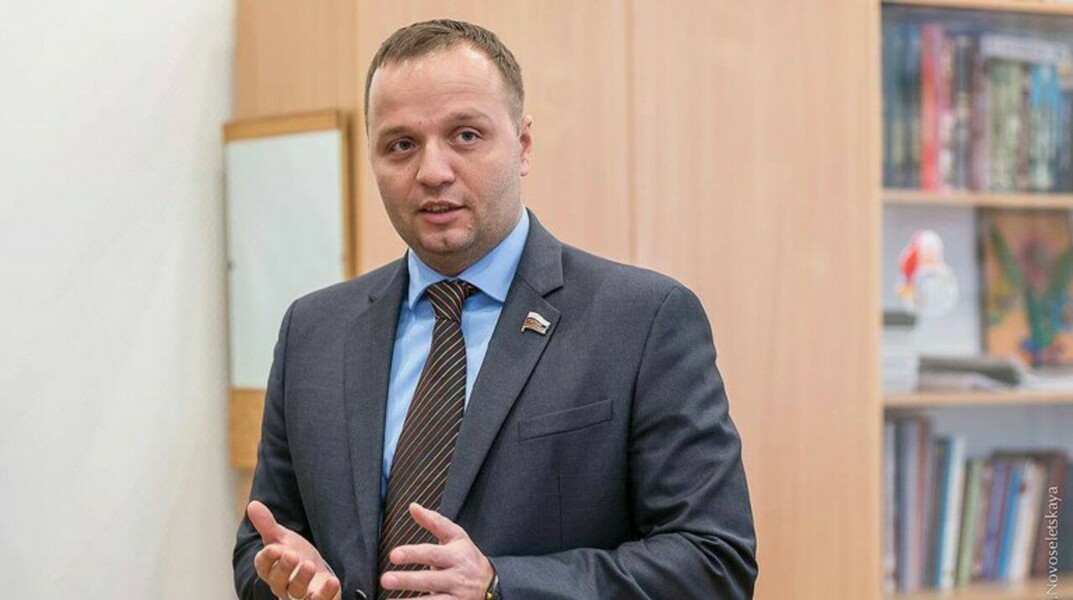 Адвокат Алексея Учителя прокомментировал задержание лидера «Христианского государства» — Daily Storm