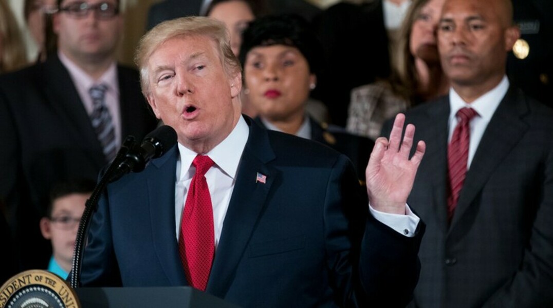 Благодаря Трампу Fake news стало словом года — Daily Storm