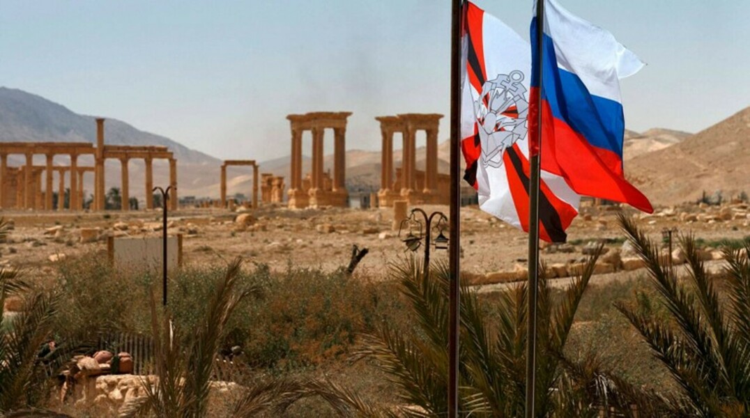 Представители международной коалиции во главе с США связались с Россией сразу после атаки на сирийский истребитель