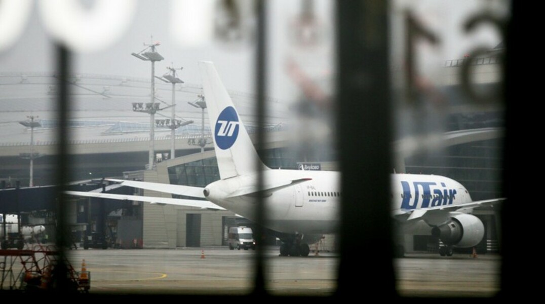 Самолет врезался в ограждение VIP-терминала аэропорта Внуково — Daily Storm