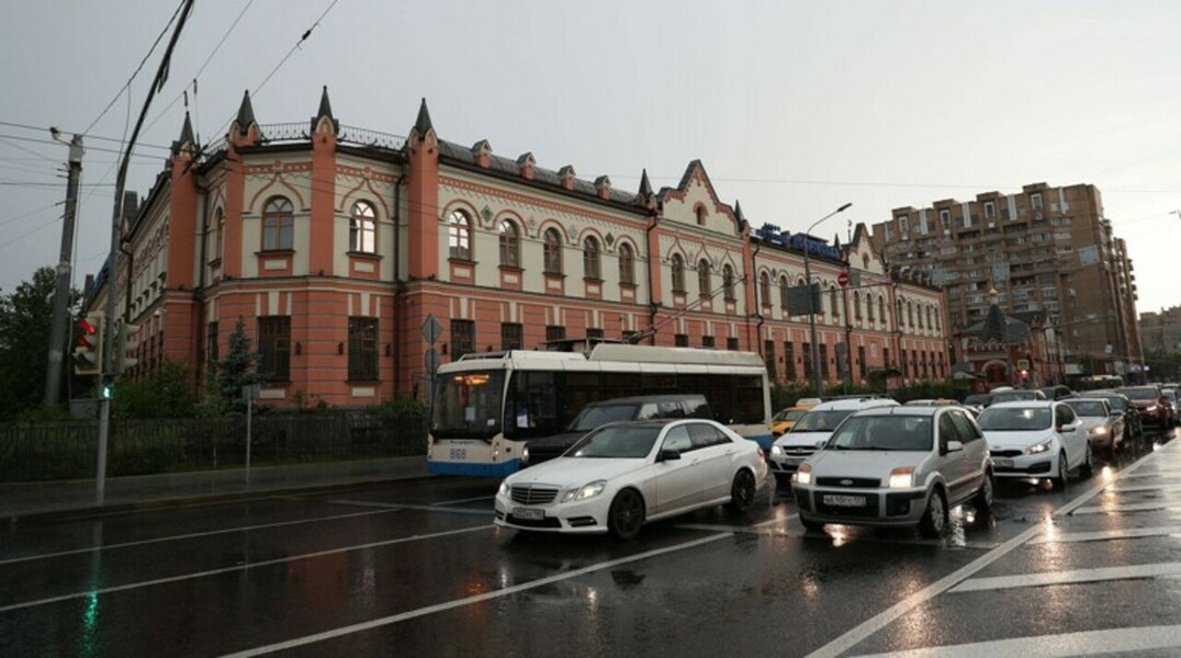 Пятизвездочный монастырь — Daily Storm
