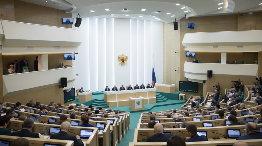 Парламентарии досрочно покинули заседание, чтобы не опоздать на мероприятие на ВДНХ Фото: © council.gov.ru