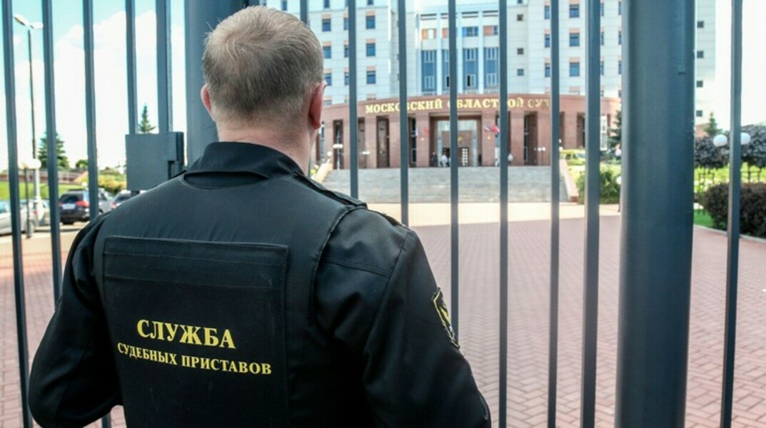В потасовке в Мособлсуде пострадали также двое полицейских