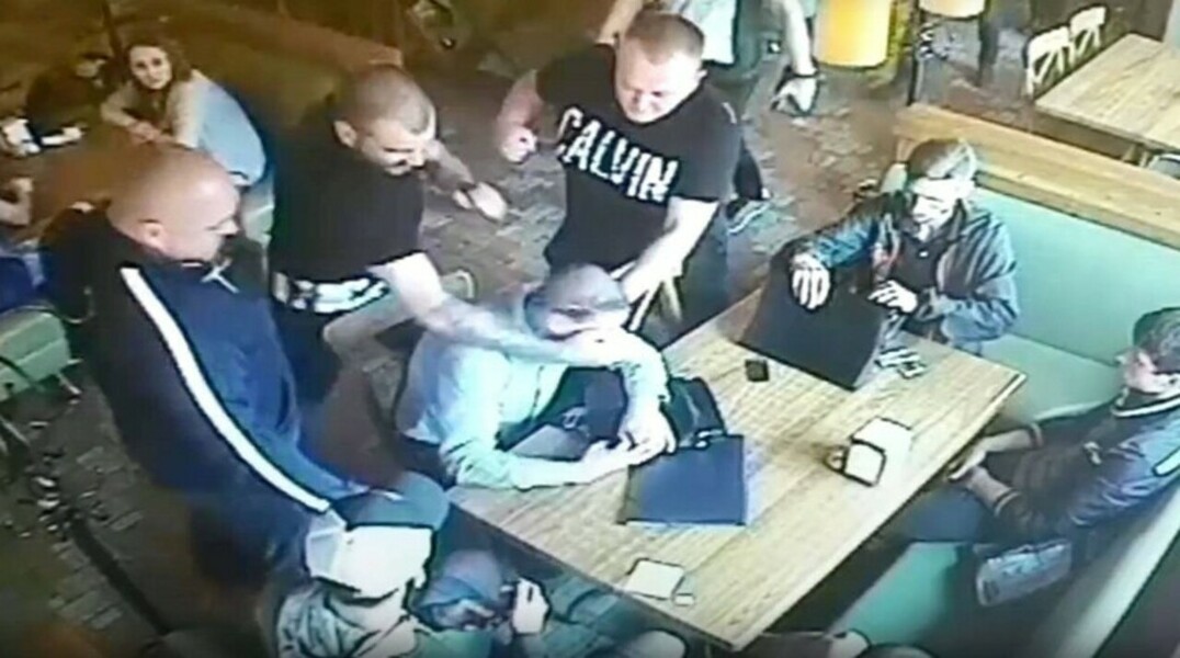 Мужчины разгромили пиццерию из-за финансовых разногласий