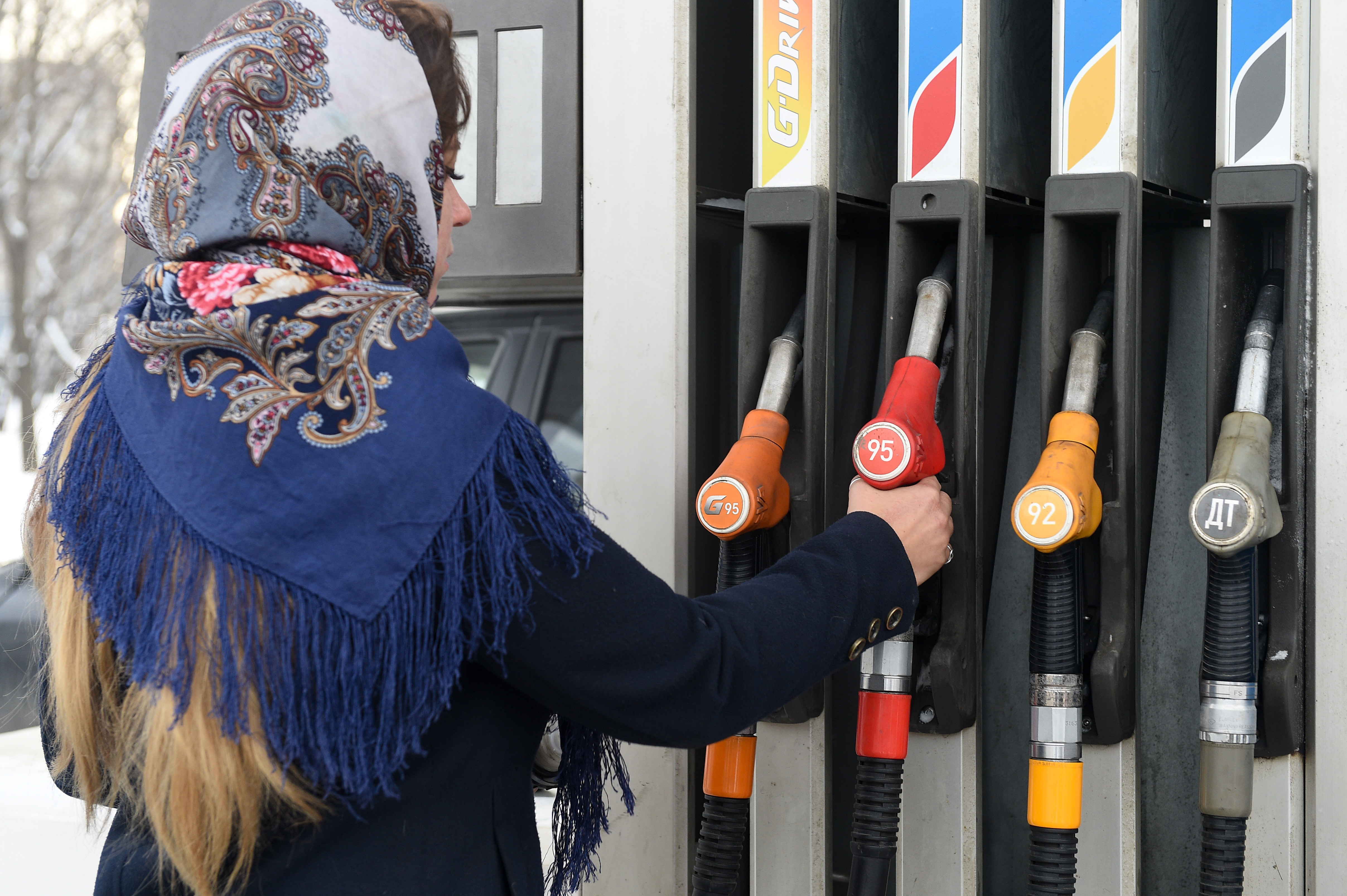 С 1 января 2018 года существенно выросли ставки акцизов на бензин класса 5 и дизельное топливо Фото: : © Anton Belitsky / GLOBALLOOKpress.com