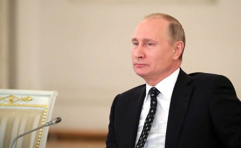Путин подписал указ о восстановлении авиасообщения с Каиром — Daily Storm