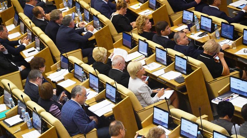 Dailystorm - В Госдуме сравнили сенаторов с «богатыми живодерами»