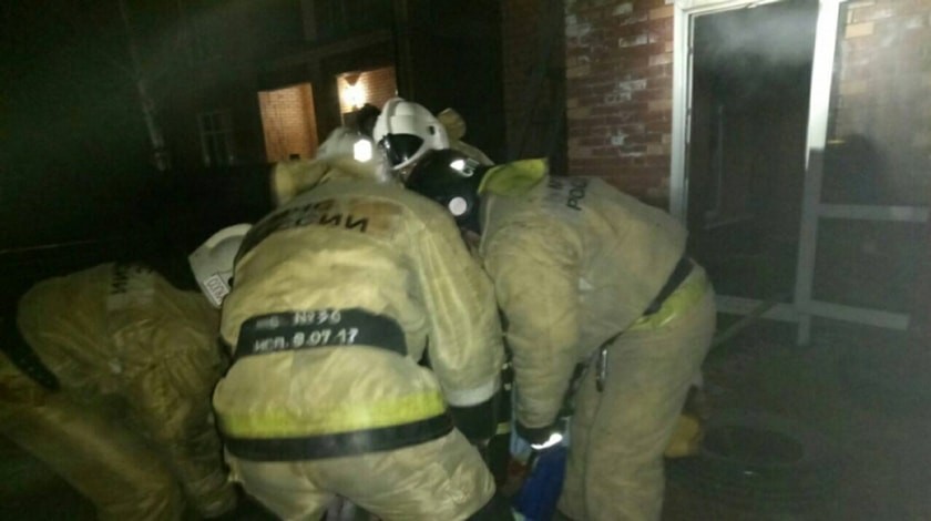 Dailystorm - Пятиэтажка в Омске устояла после взрыва газа
