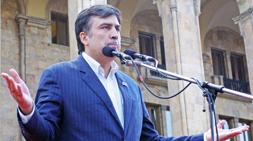 Dailystorm - Суд в Киеве запретил Саакашвили гулять по ночам