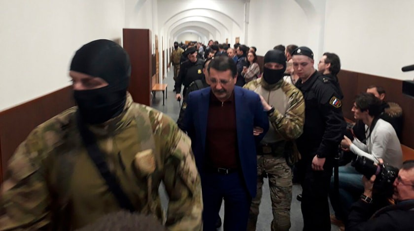 Dailystorm - Басманный суд Москвы арестовал членов правительства Дагестана