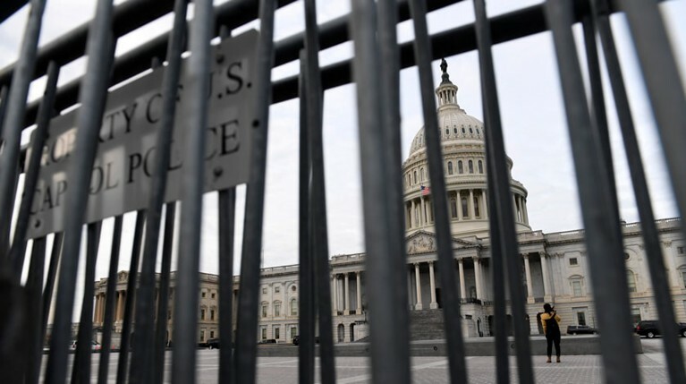 Федеральное правительство США осталось без финансирования — Daily Storm