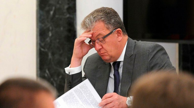 Вице-премьер Приходько отреагировал на расследование Навального — Daily Storm