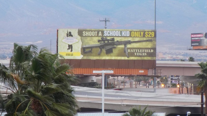 Dailystorm - «Стреляй по школьникам за 29 долларов»: в США устроили акцию против культа оружия