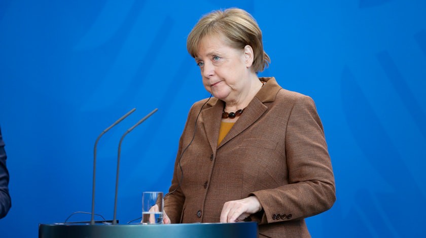 Dailystorm - Социал-демократы сформируют коалицию с партией Меркель