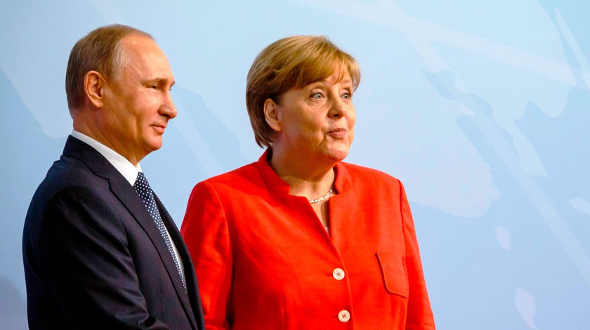 Dailystorm - Путин прислал Меркель копченую рыбу в обмен на пиво