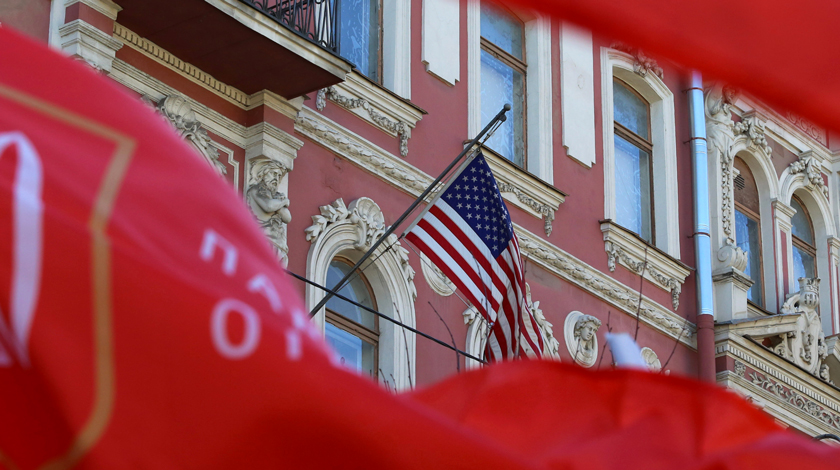 Представители американской дипмиссии начали активные сборы Фото: © GLOBAL LOOK press/Andrey Pronin