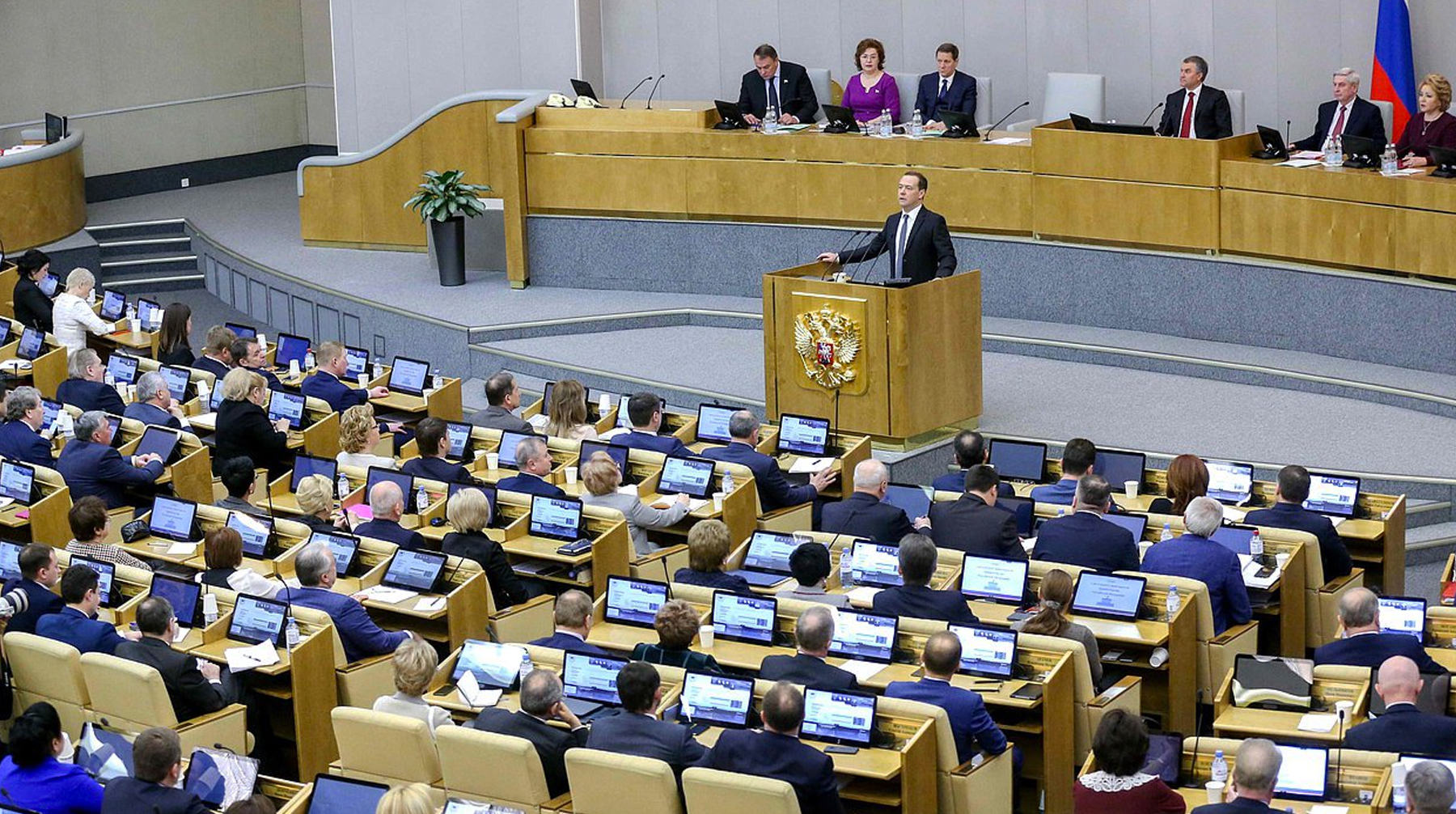 Оппозиционные фракции раскритиковали деятельность правительства за отчетные шесть лет Фото: © duma.gov.ru