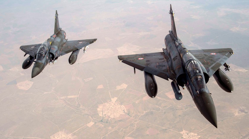 Dailystorm - ВВС Ирака нанесли авиаудары по позициям ИГ в Сирии