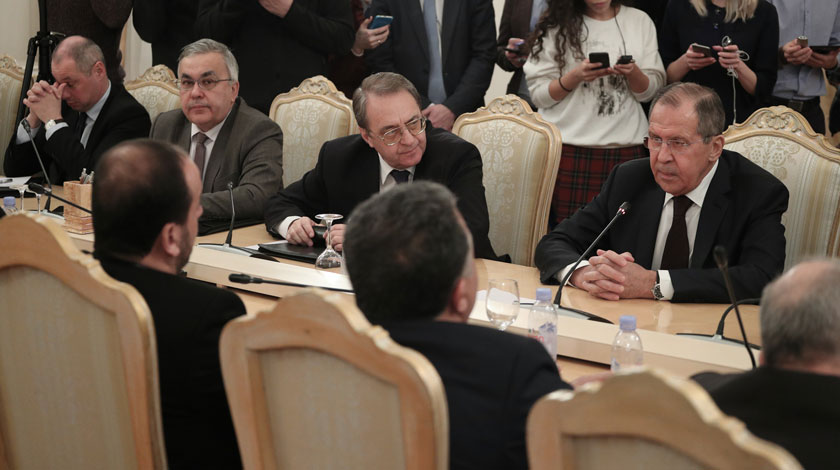 Главы МИД трех стран обсудили подготовку к девятому раунду переговоров по САР Фото: © GLOBAL LOOK press/MFA Russia Press Service