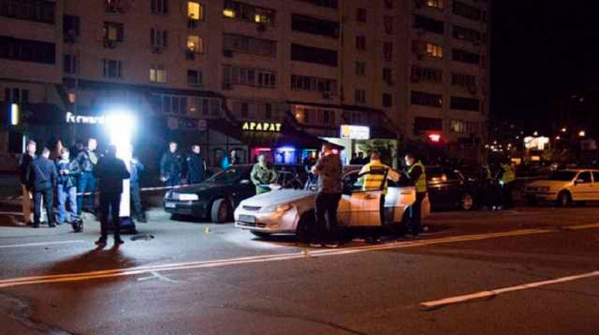 Dailystorm - В Киеве при взрыве гранаты в автомобиле погиб журналист, работавший в Донбассе