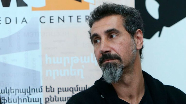 Лидер группы System of a Down приехал в Ереван поддержать оппозицию — Daily Storm