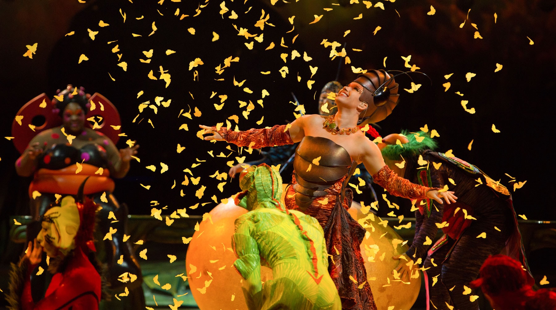 В Москве прошла премьера программы Ovo знаменитого Cirque du Soleil Фото: © Пресс-служба Cirque du Soleil