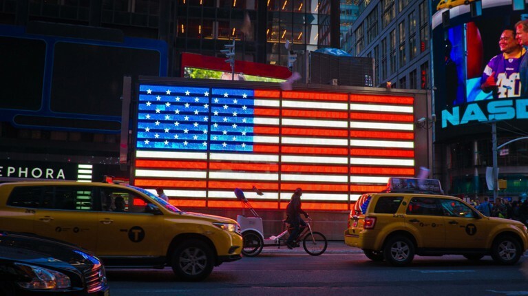 «Посещать США, честно говоря, расхотелось». Как санкции повлияли на жизнь российских чиновников — Daily Storm