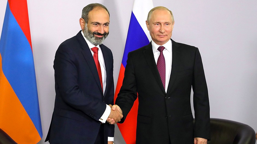 Президент России и премьер-министр Армении поговорили на русском языке Фото: © kremlin.ru