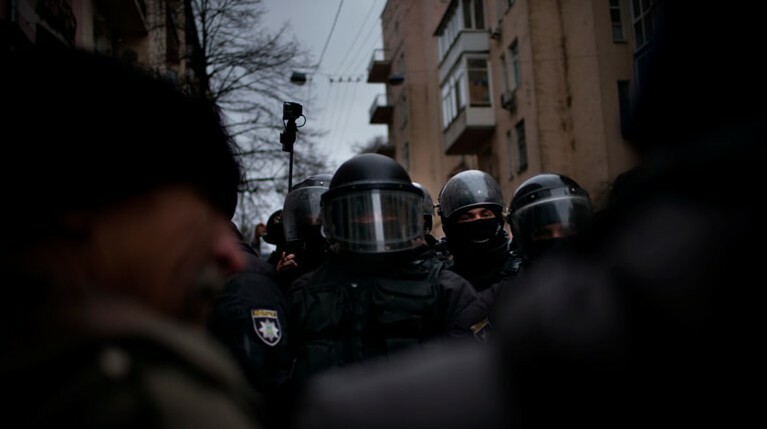 Сотрудники СБУ ворвались в офис РИА Новости Украина — Daily Storm