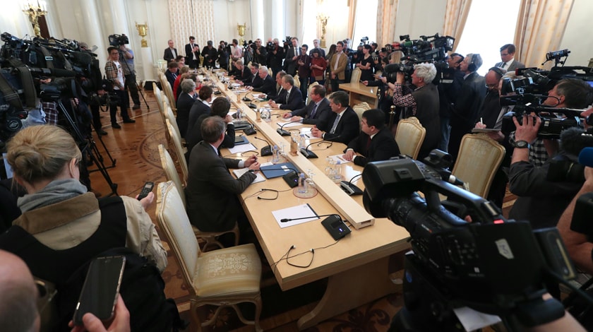 Предложение президента США встретиться в Белом доме пока обсуждается Фото: © GLOBAL LOOK press/MFA Russia Press Service