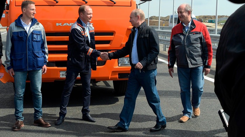 Dailystorm - «Поехали!»: за рулем каких автомобилей ездил Путин