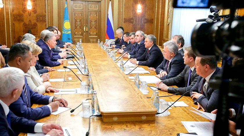 Госдума РФ и Мажилис Казахстана рассмотрят более 100 законопроектов для решений ЕАЭС undefined