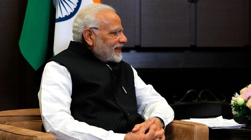 Путин провел переговоры с премьер-министром Индии в Сочи