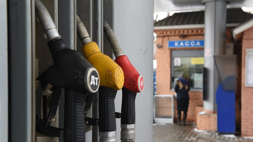 Dailystorm - Правительство будет бороться с резким ростом цен на топливо