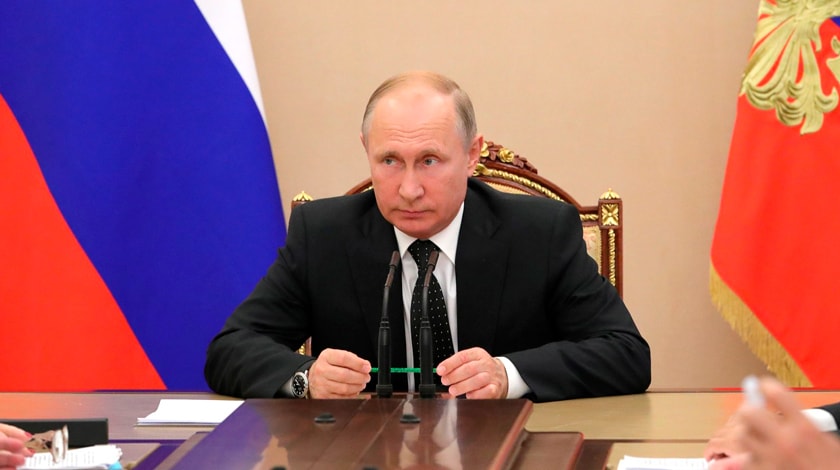 Президент России в первый раз пообщается с новым главой Счетной палаты Фото: © GLOBAL LOOK press/
Kremlin Pool